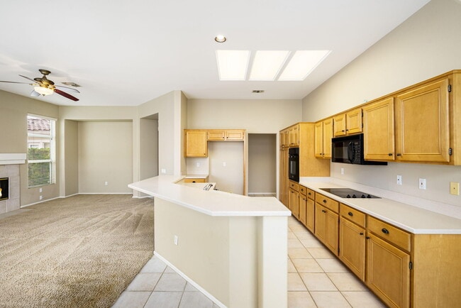 Building Photo - 78462 Palm Tree Ave