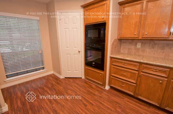 Building Photo - 3660 Postwood Dr