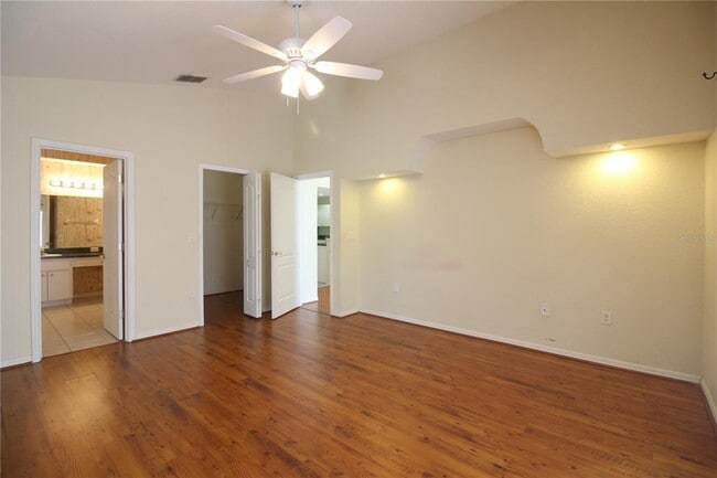 Building Photo - 2313 Colony Club Dr