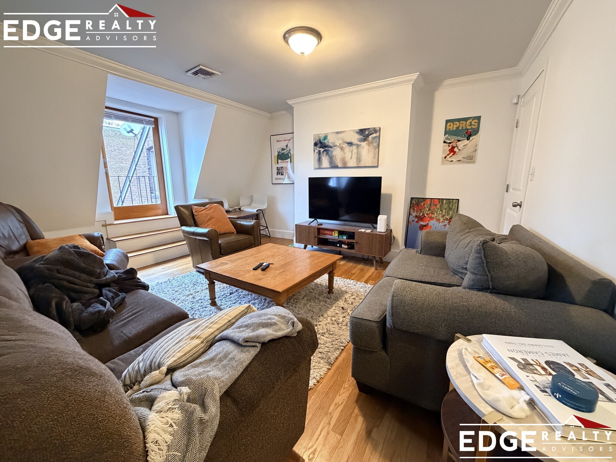 Building Photo - 1798 Beacon St