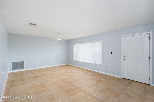 Building Photo - 460 Carissa Dr