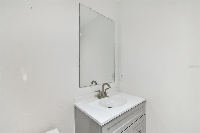 Building Photo - 7707 N Taliaferro Ave