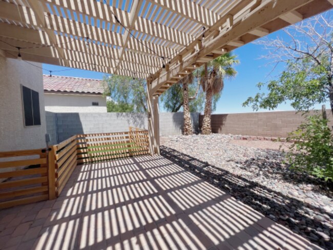 Building Photo - 4572 Yellow Harbor St