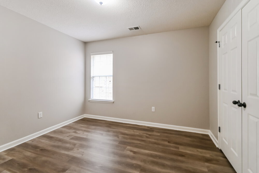 Building Photo - 4331 Genevieve Dr