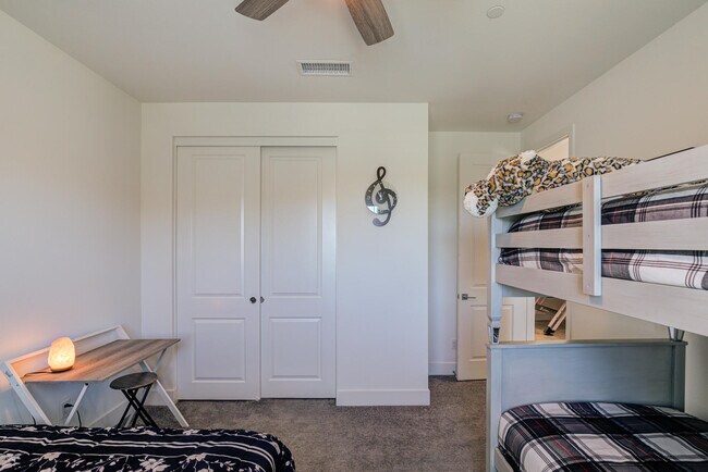 Building Photo - 84626 Litorale Ct