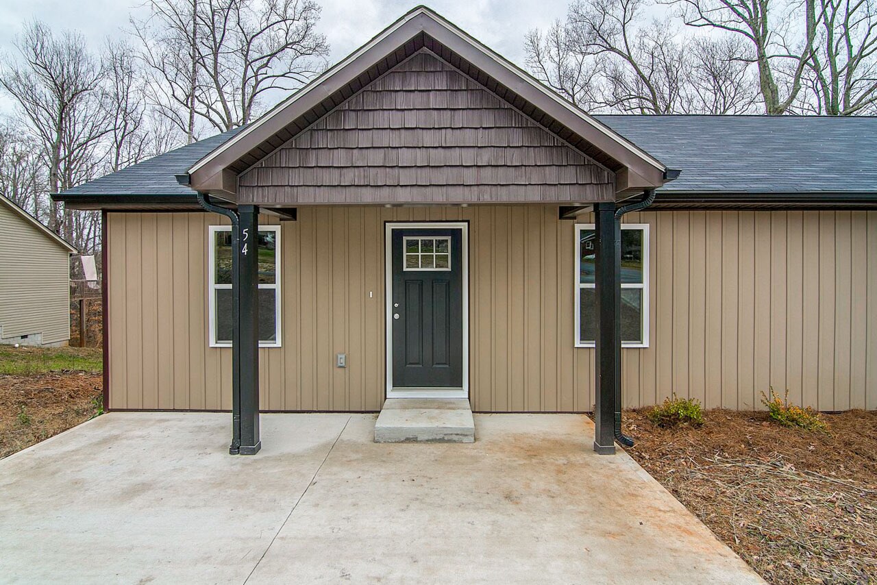 Building Photo - 54 Creekside Ln