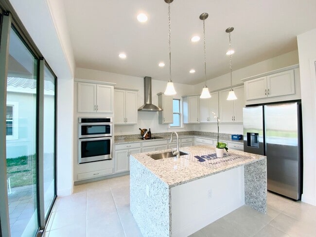 Building Photo - Eagle Creek house for Rent