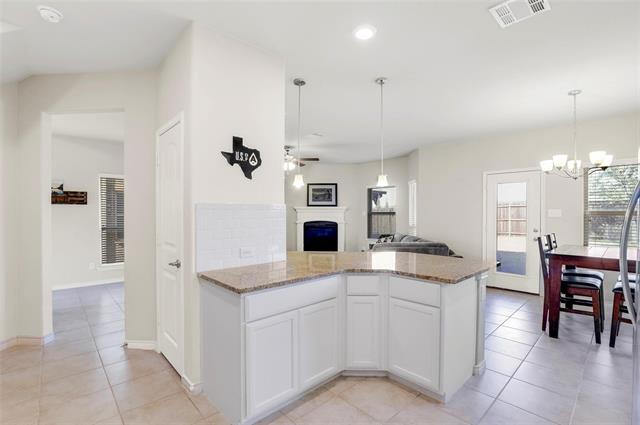 Building Photo - 10420 Big Sandy Ct