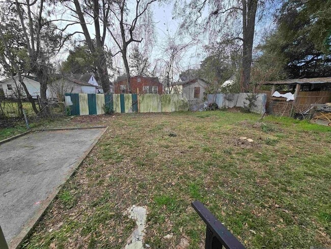 Building Photo - 2145 N 38th St