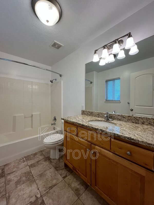 Building Photo - 1548 W 740 S