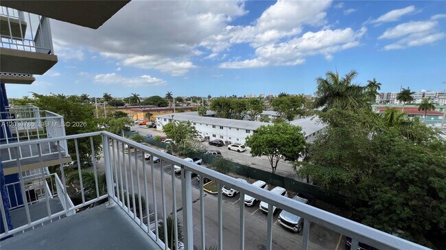 Building Photo - 4550 NW 9th St