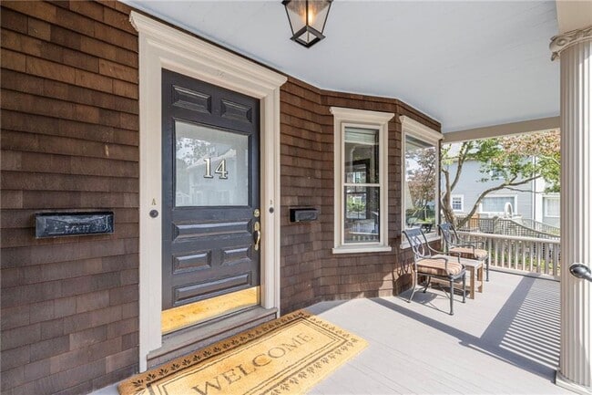 Building Photo - 14 Greenough Pl