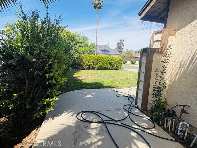 Building Photo - 15473 Cam Grande