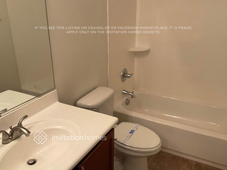 Building Photo - 1413 S Moccasin Trail