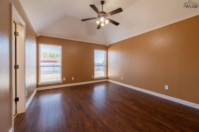 Building Photo - 6027 Laci Ln