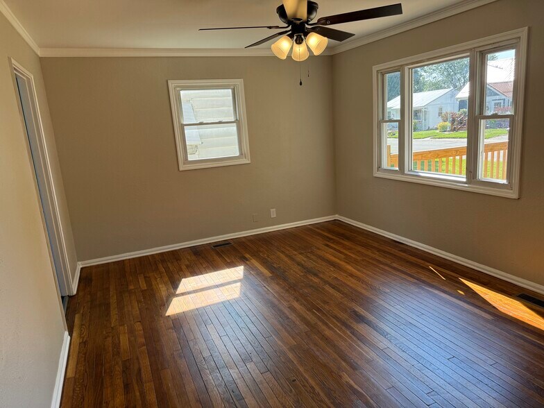 Building Photo - 1420 W Jackson St