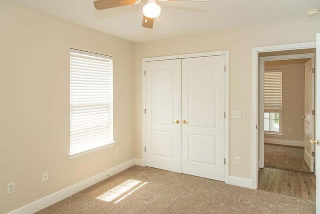 Building Photo - Spacious 4-Bedroom Sanctuary in gated comm...