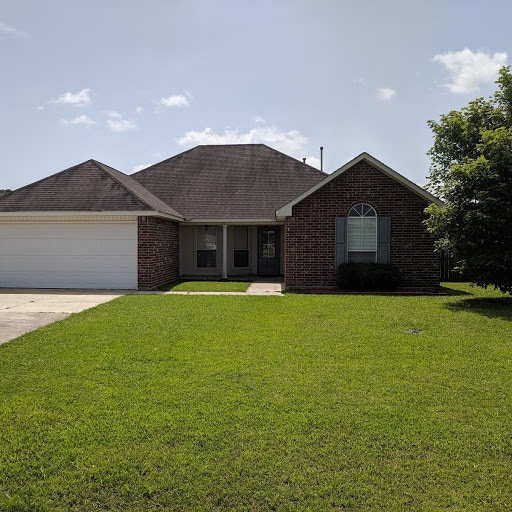 Building Photo - 36044 Raleigh Dr