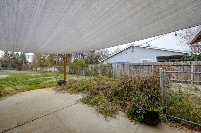 Building Photo - 3359 Billings Dr