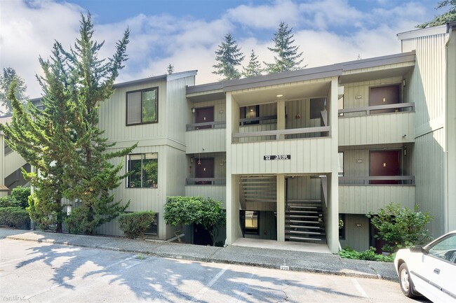 Primary Photo - 2 br, 1 bath Condo - 3518 109th Place Nort...