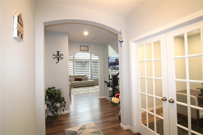 Building Photo - 818 Memsie Dr