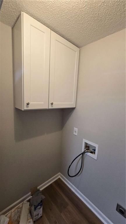 Building Photo - 3025 Mangum Dr