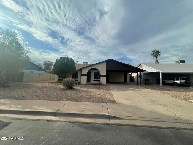 Building Photo - 2263 E Garnet Ave