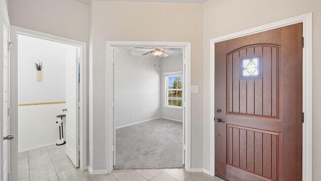 Building Photo - 534 Candor Stone