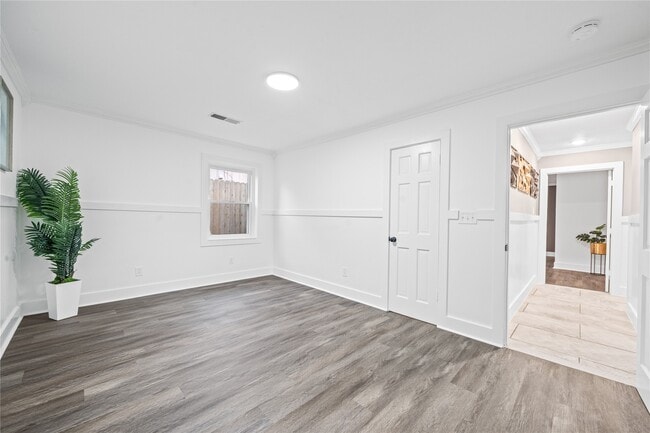 Building Photo - 1206 Timber Ln