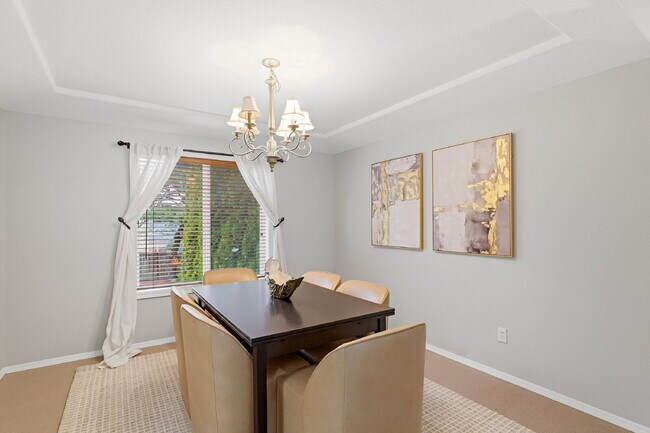 Building Photo - Elegant Executive Home in Desirable Camas – Minutes to SR-14, I-205 & Vancouver