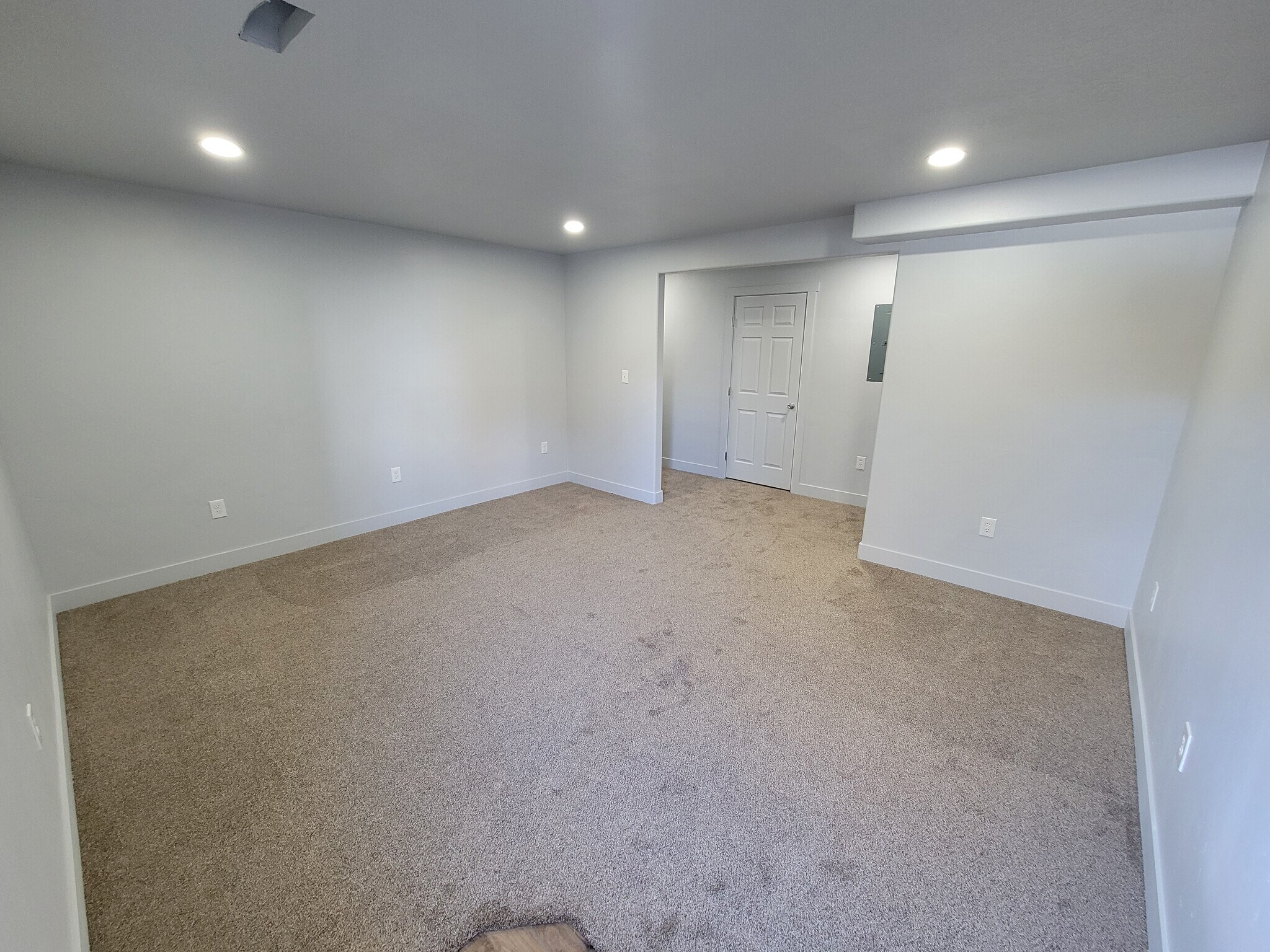 Building Photo - 200 Gannett Dr