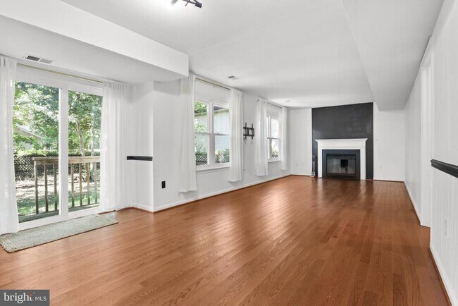 Building Photo - 6508 Elk Ct