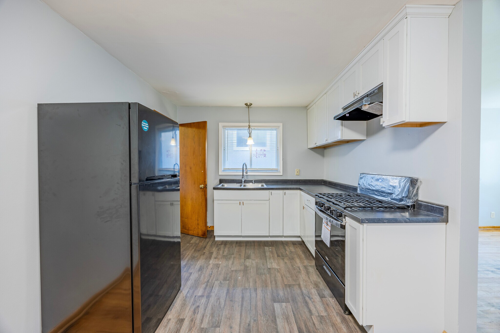 Building Photo - 5751 Xerxes Ave S