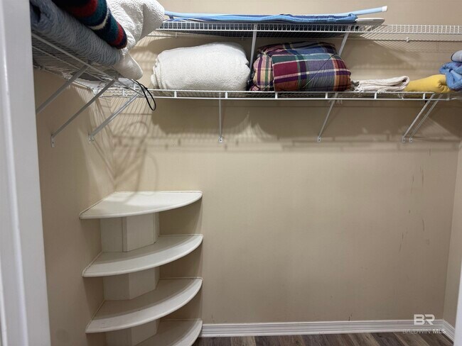 Building Photo - 2651 S Juniper St