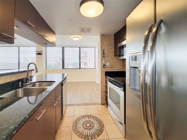 Building Photo - 3525 Sage Rd