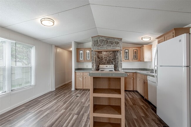 Building Photo - 1961 Quality Blvd