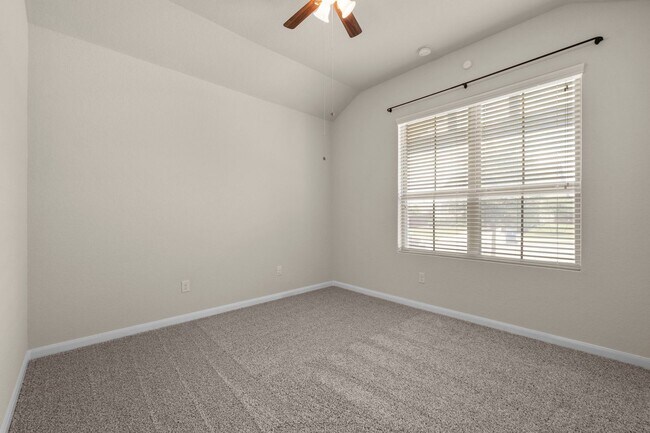 Building Photo - Mason Valley