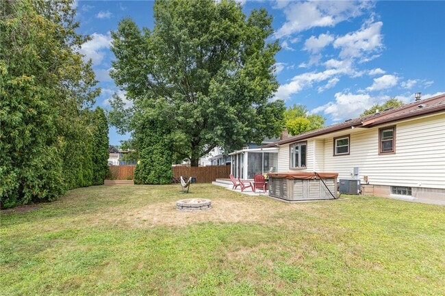Building Photo - 62 Alger Dr