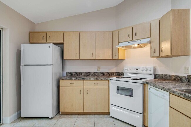 Building Photo - 51 Wellwood Ln