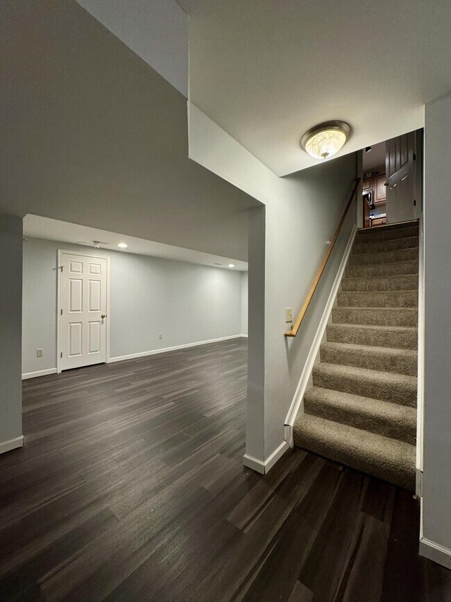 Building Photo - 11328 Sheffield Ln