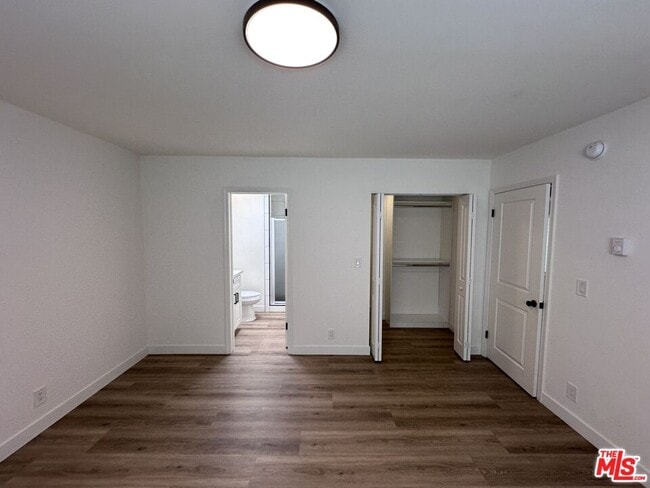 Building Photo - 314 S Clark Dr