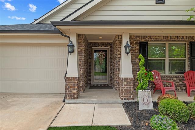 Building Photo - 16601 Lincoln Park Ln