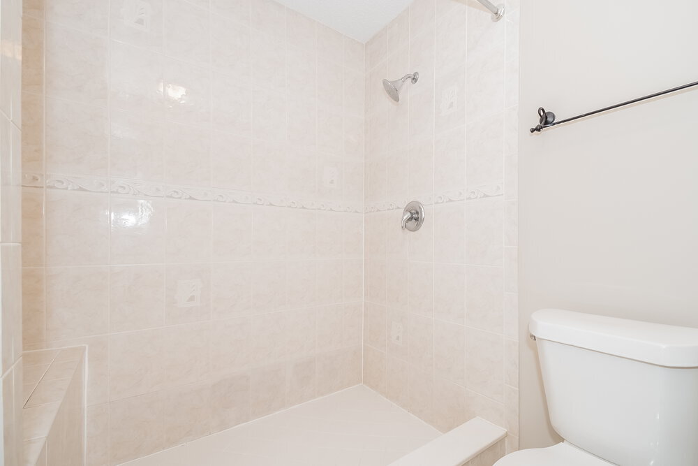 Building Photo - 9122 Smoketree Dr