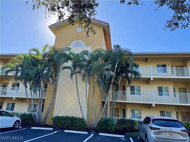 Building Photo - 10020 Maddox Ln