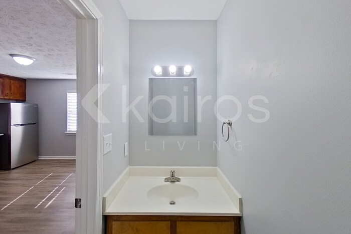 Building Photo - 168 Deer Pkwy