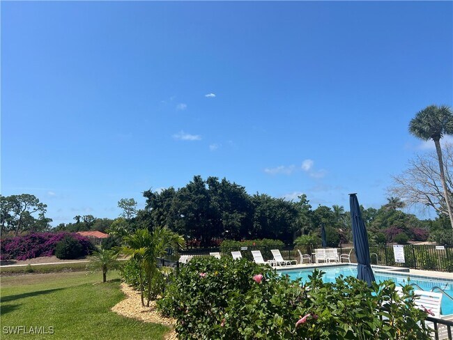 Building Photo - 5635 Rattlesnake Hammock Rd