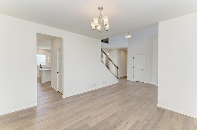 Building Photo - 15303 S Sawgrass Cir