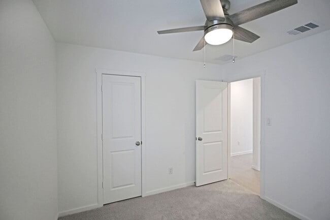 Building Photo - 14609 Mudstone Pl