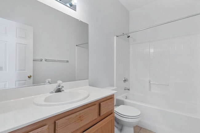 Building Photo - VERY CUTE 2 BEDROOM, SINGLE STORY HOME IN "GREEN VALLEY RANCH!!"