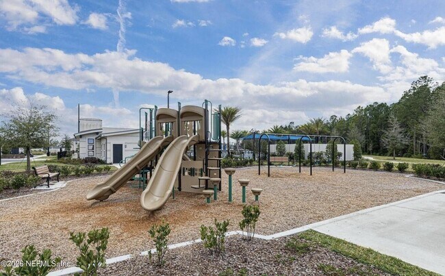 Building Photo - 13220 Cameron Vly Ct